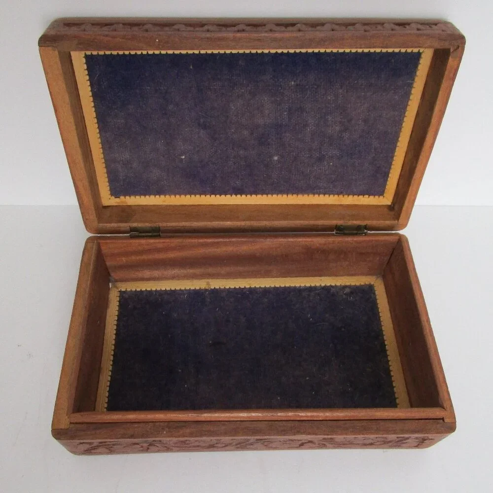 carved wood jewelry box